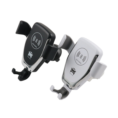 15W Fast Auto Clamping Car Wireless Charger 5V 2A With Popular Shapes Hot Selling